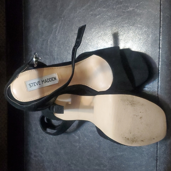 Steve Madden Suede Luv Platform - Picture 3 of 5